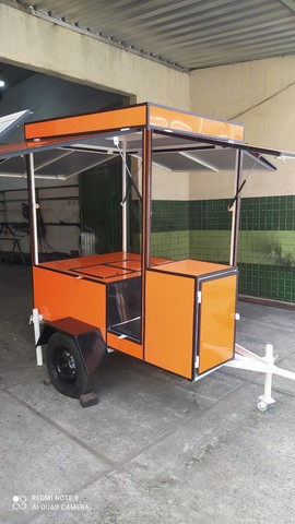 Trailer para trabalha do lado de fora. 