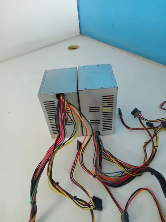 Fontes para retirada de peças.