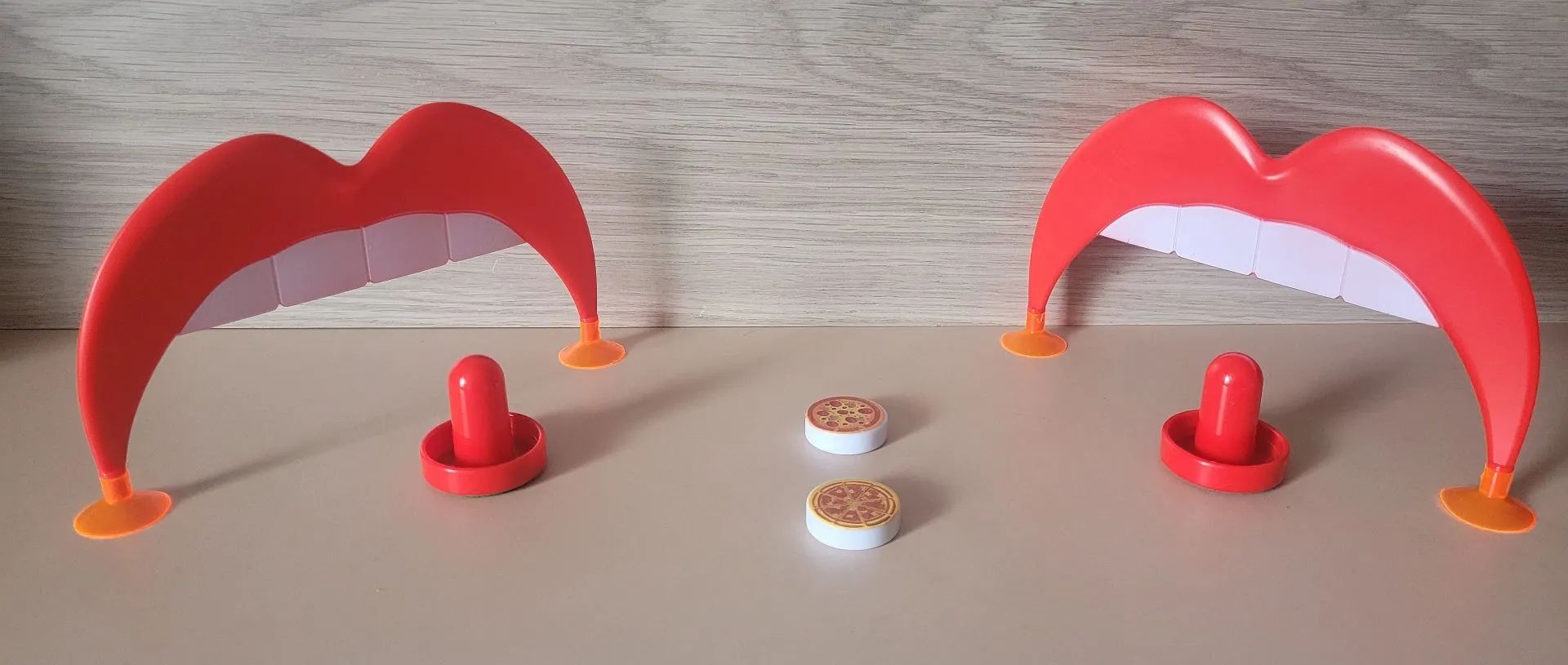 Jogo de Hockey Papa Pizza - Diversão garantida! - Foto 2