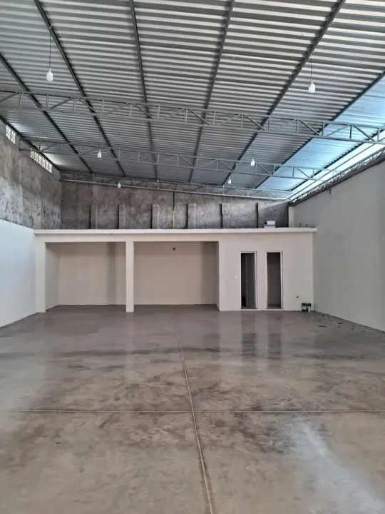 Aluga-se Galpão 200 m²Japim Próx. Distrito Industrial! - Foto 5