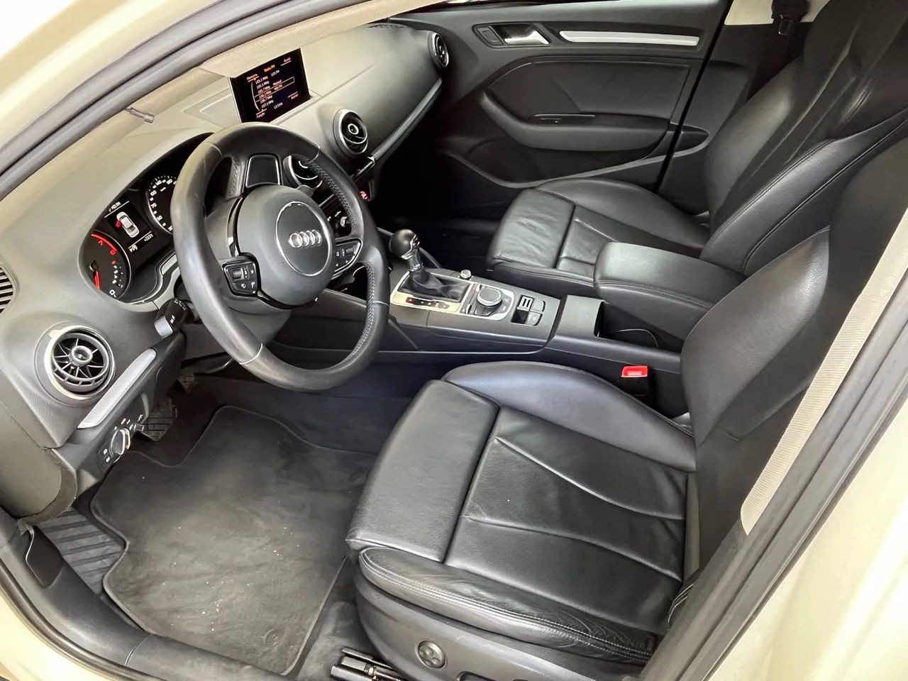 Audi A3 1.8 TFSI SEDAN AMBITION 16V 180CV GASOLINA 4P AUTOMÁTICO - Foto 11