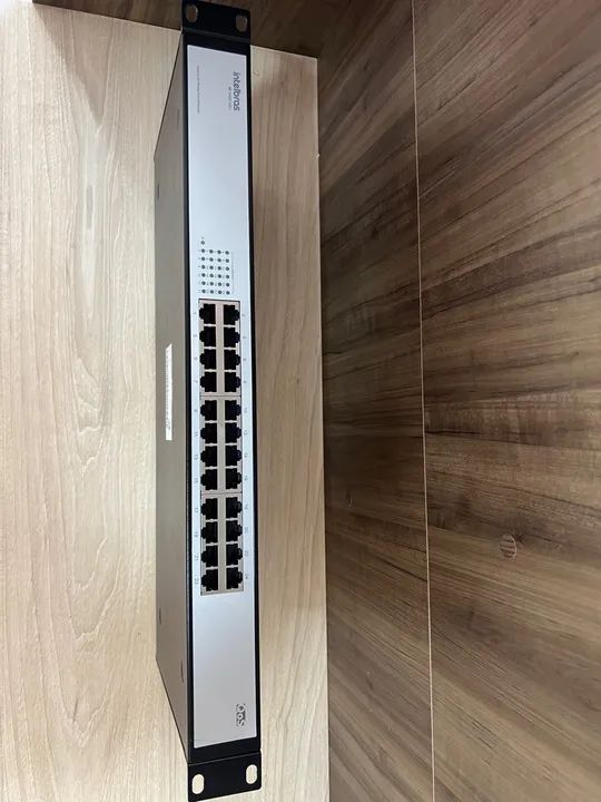 Switch Intelbras 24 Portas 