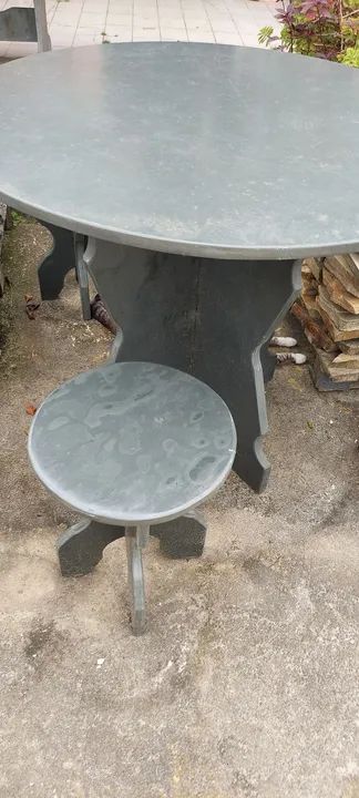 Mesa redonda em Ardósia - 4 lugares64308479736321123