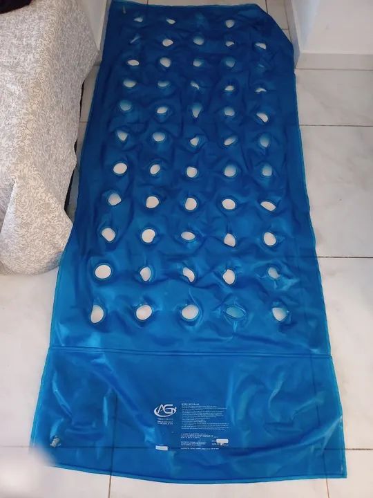 Colchã inflável anti escaras - Foto 2