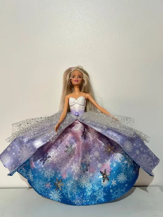 Barbie vestido magico Brinquedos e Jogos Curicica Rio de Janeiro 1247577384 OLX