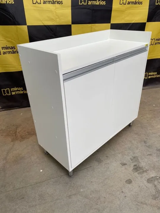 Aparador Mdf so medida com pés de inox