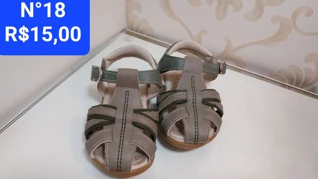 Sandália bebê tamanho 18