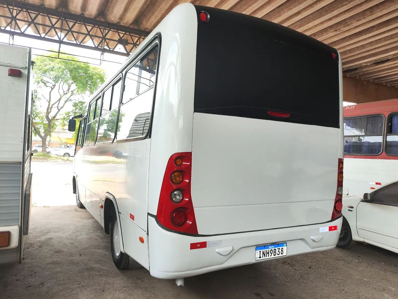 Micro ônibus sênior ideal pra fazer motor home - Foto 5