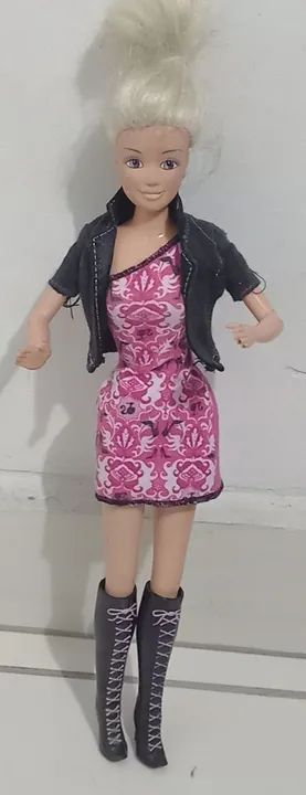 Uma boneca barbie