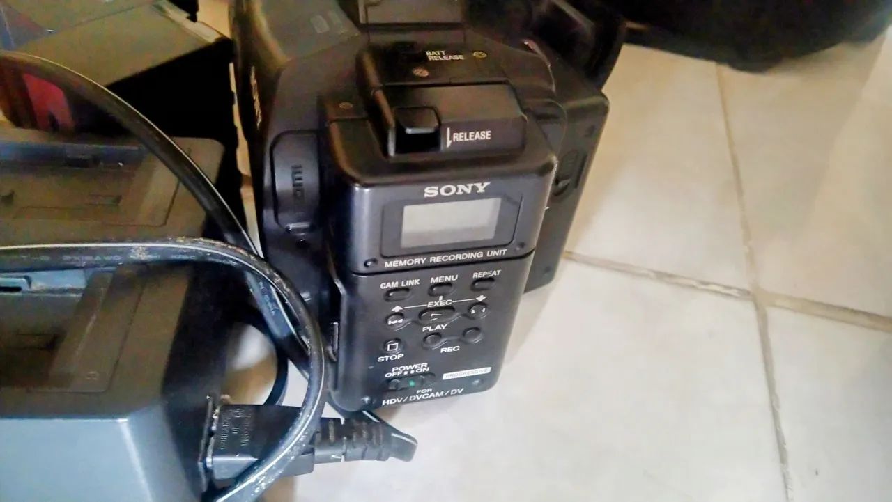 Filmadora Sony Z7  - Foto 3