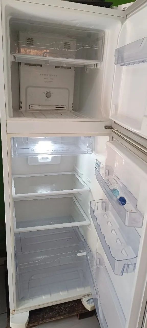 Geladeira Electrolux froo free - Foto 3