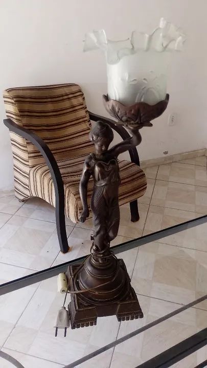   Abajur de Bronze  - Foto 3