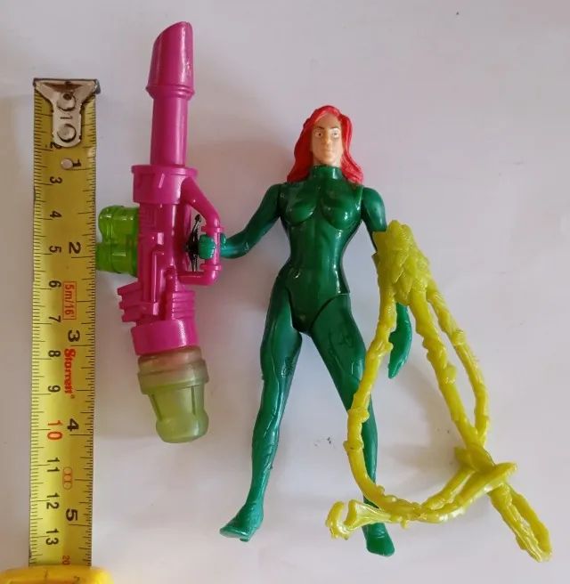 Boneca Hera Venenosa Poison Ivy Batman Bootleg Anos 90 (Usado)