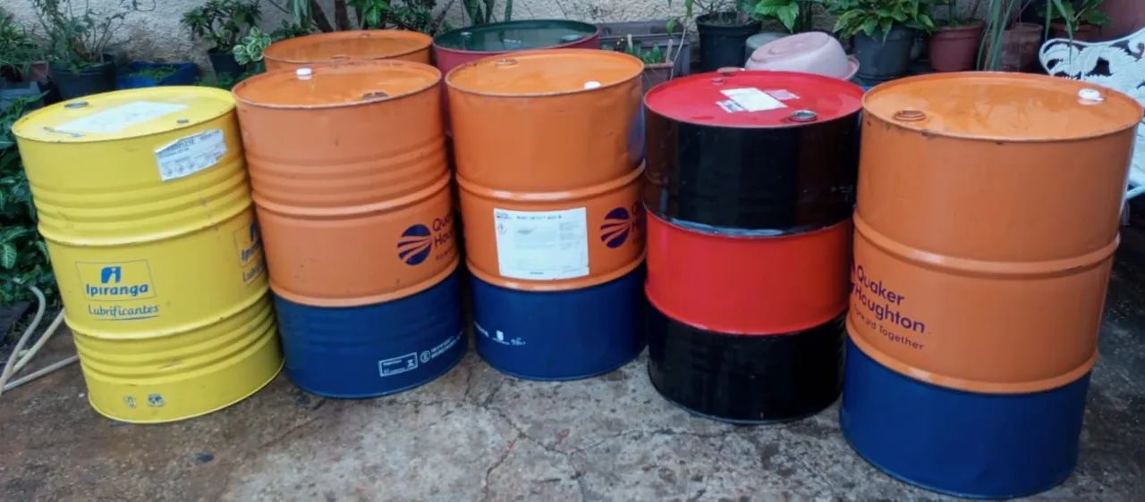 Tambor de 60 e  200 litros