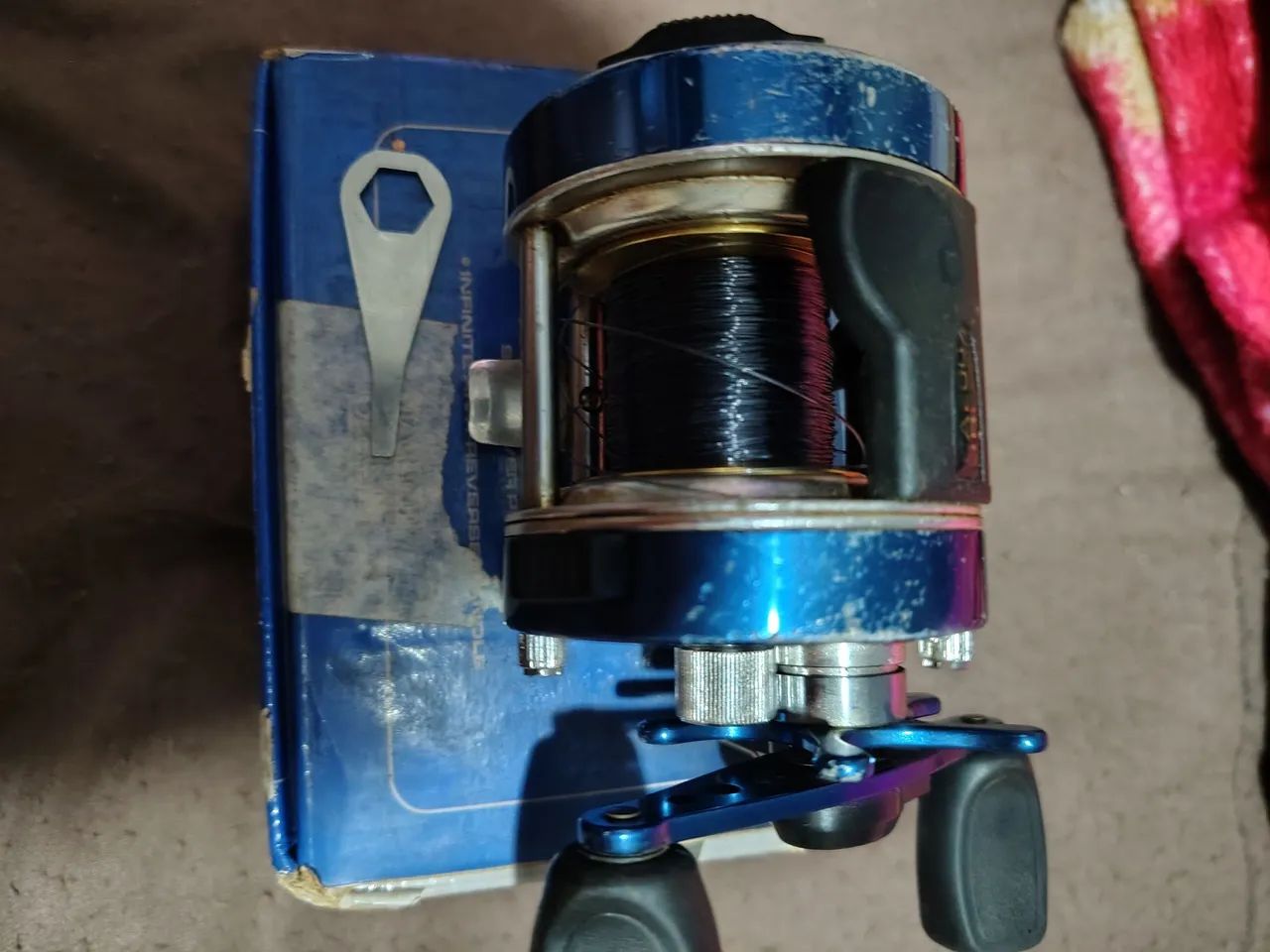 Carretilha de Pesca Azul - Usada - Foto 5