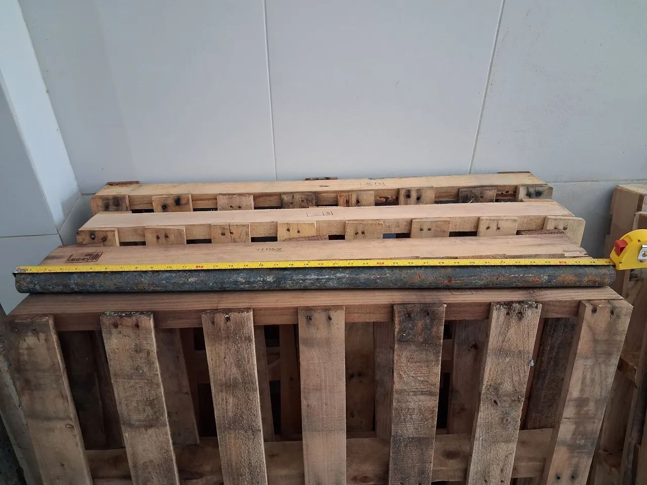 Iron tube64307020214146120