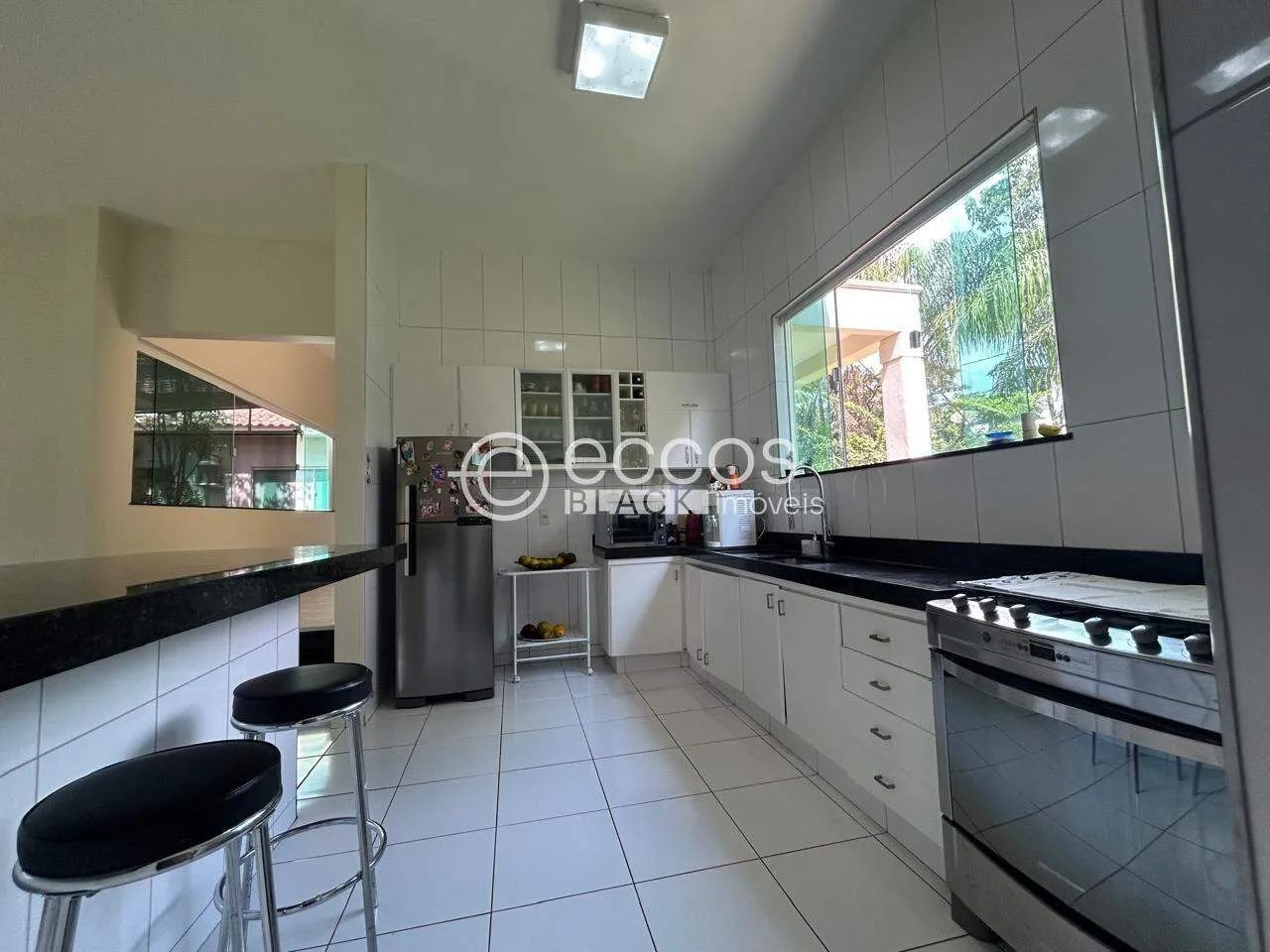 Casa em condomínio à venda, 4 quartos, 2 suítes, 4 vagas, Tocantins - Uberlândia/MG - Foto 4