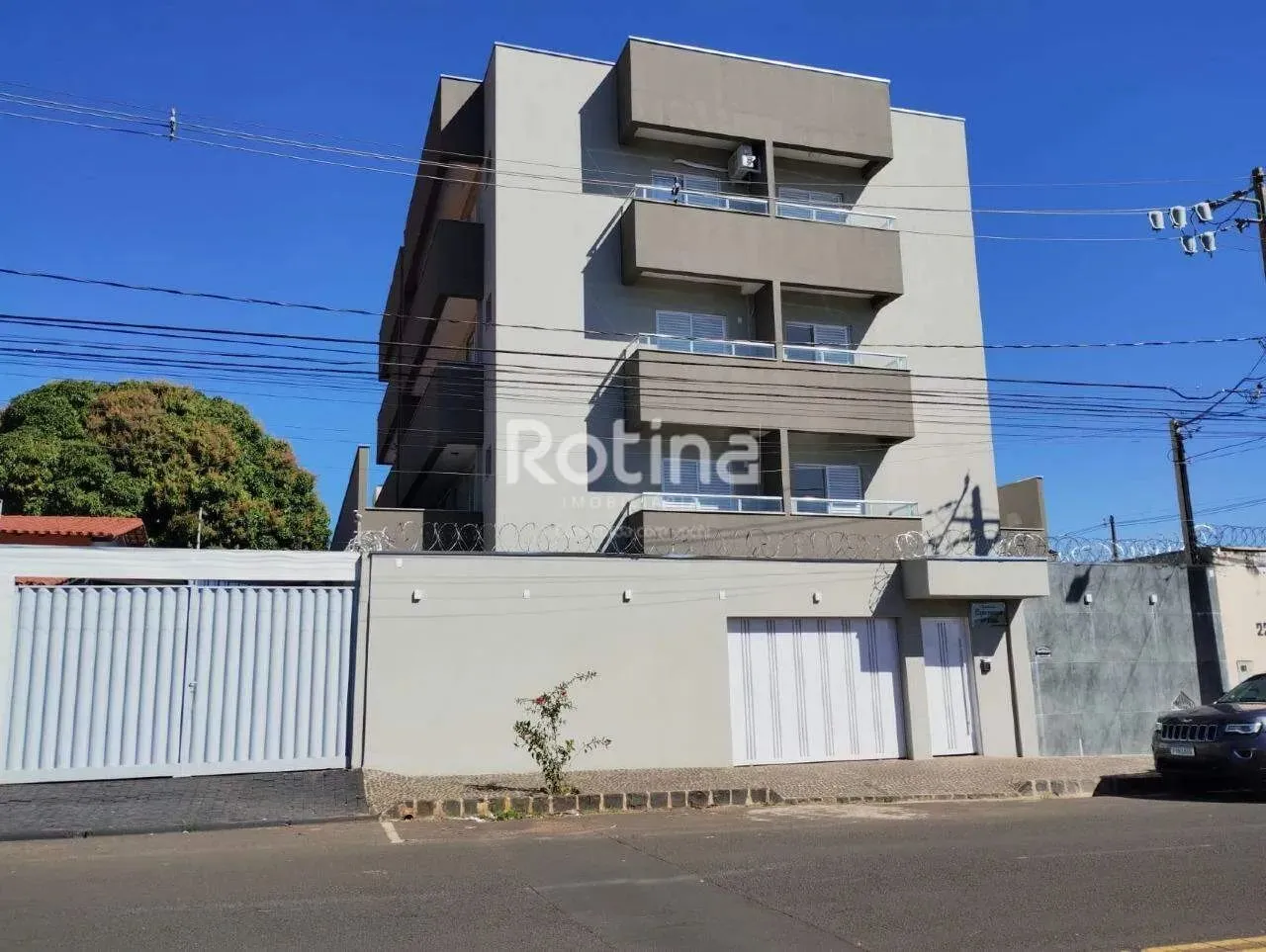 Apartamento para alugar, 2 quartos, Santa Mônica - Uberlândia/MG - Rotina Imobiliária
