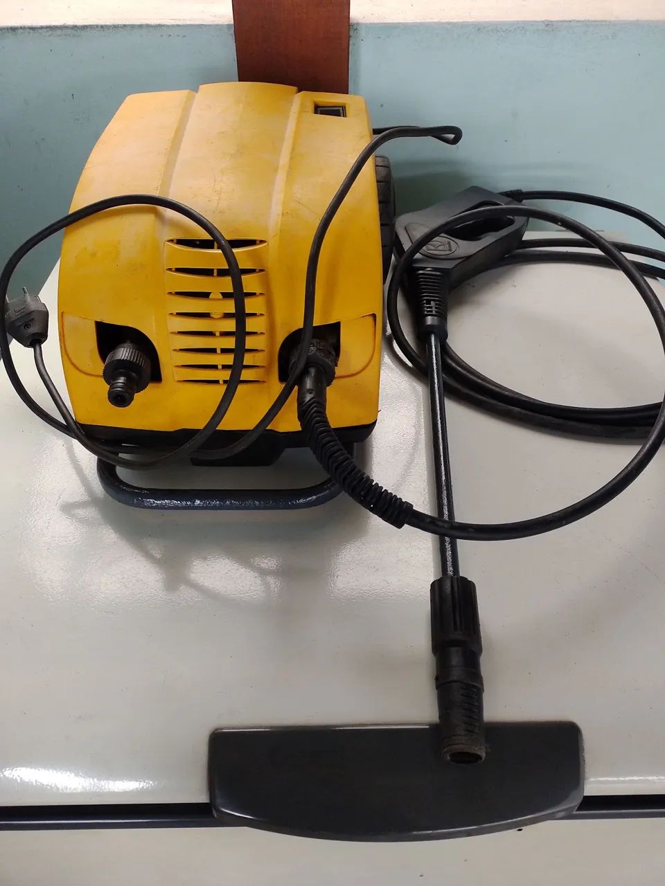 BLACKFRIDAY Lavadora de alta pressão Electrolux Aqua Hobby, 400 reais  - Foto 2