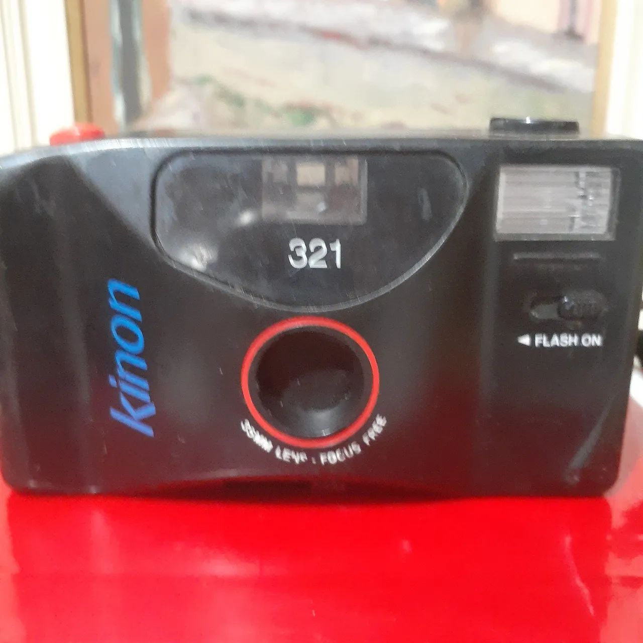 Câmera KINON 321 Analógica