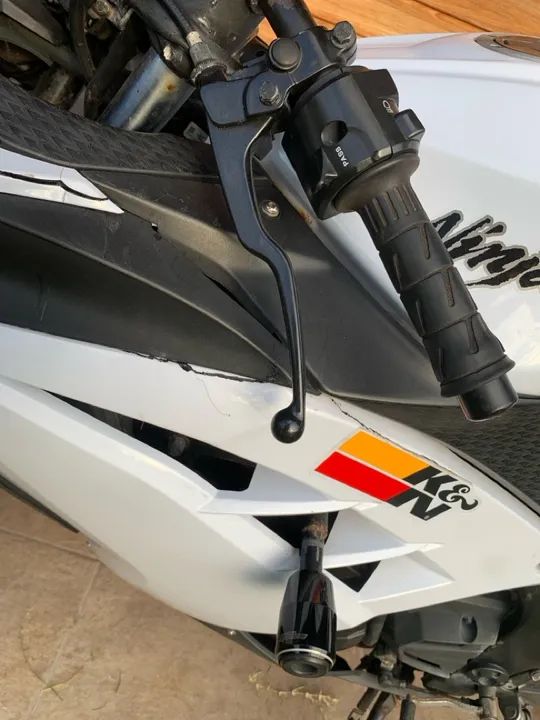 Kawasaki Ninja 300 - Foto 5