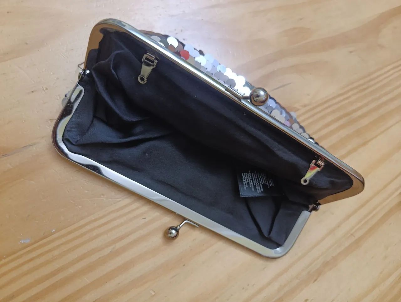 Bolsa clutch com paetês - Foto 4