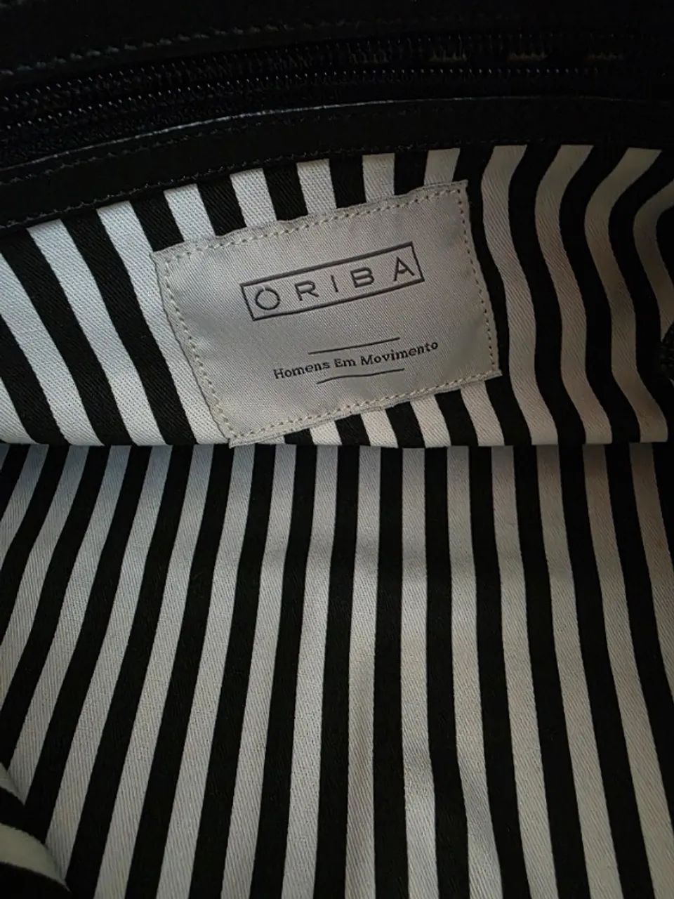 Bolsa de viagem em couro legítimo da marca Oriba - Foto 5