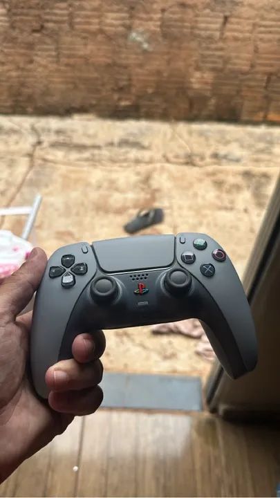 Sony PlayStation 5 slim Digital - edição 30 aniversário  - Foto 3