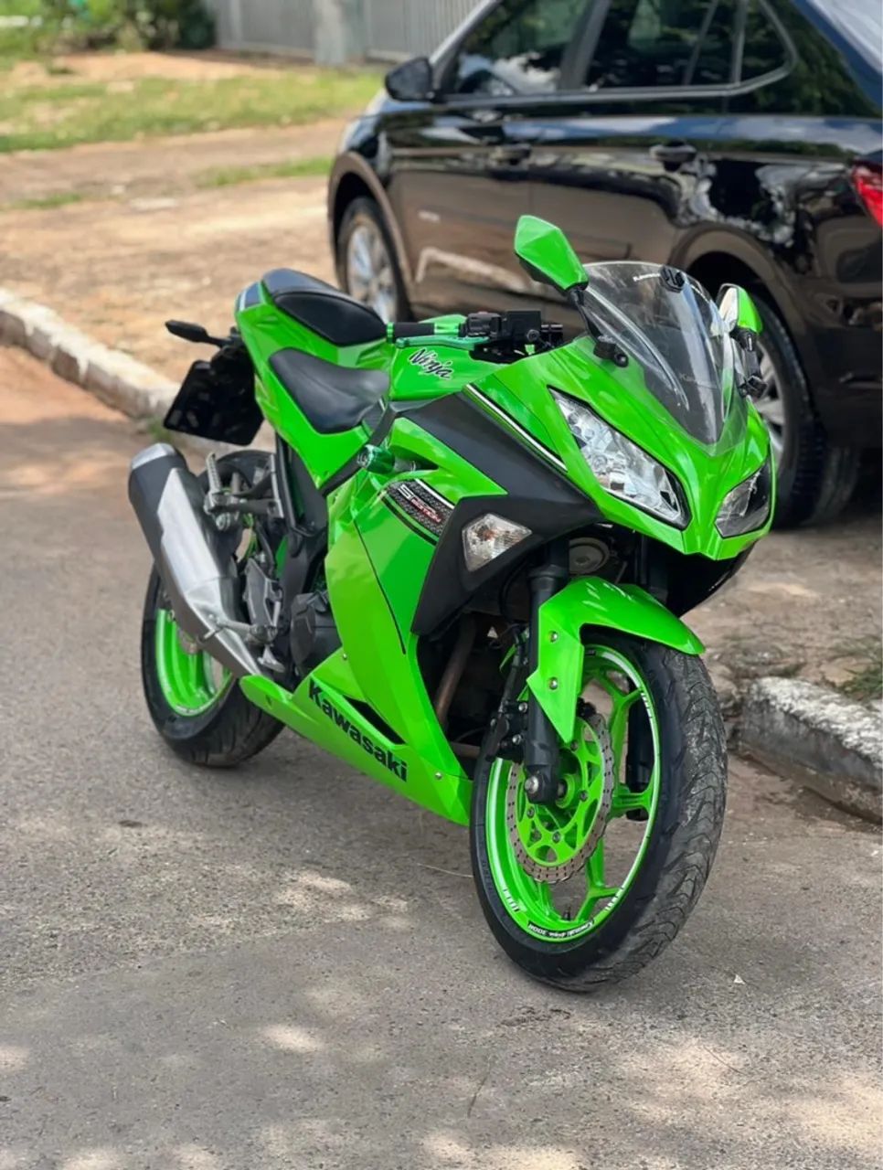 Ninja 300 - Foto 2