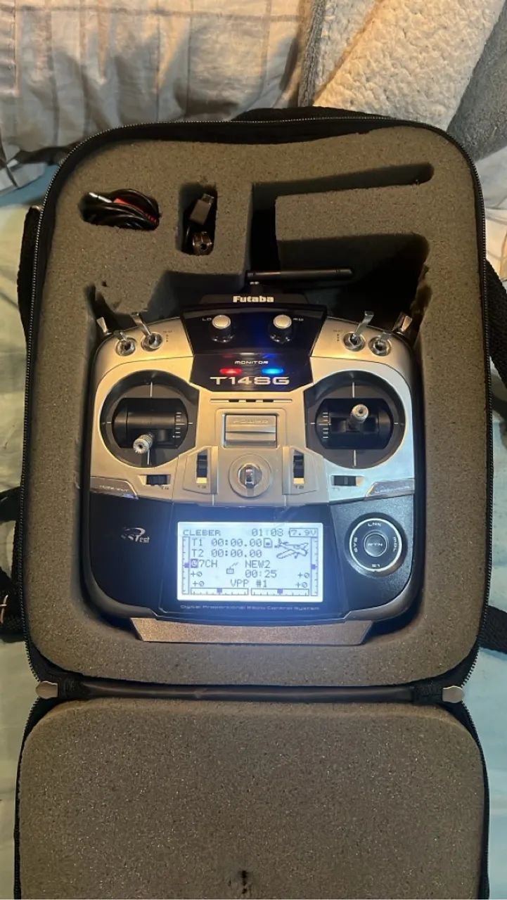 Controle Remoto Futaba T148G
