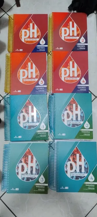 Vendo coleção completa de apostilas Pré-Vestibular - PH