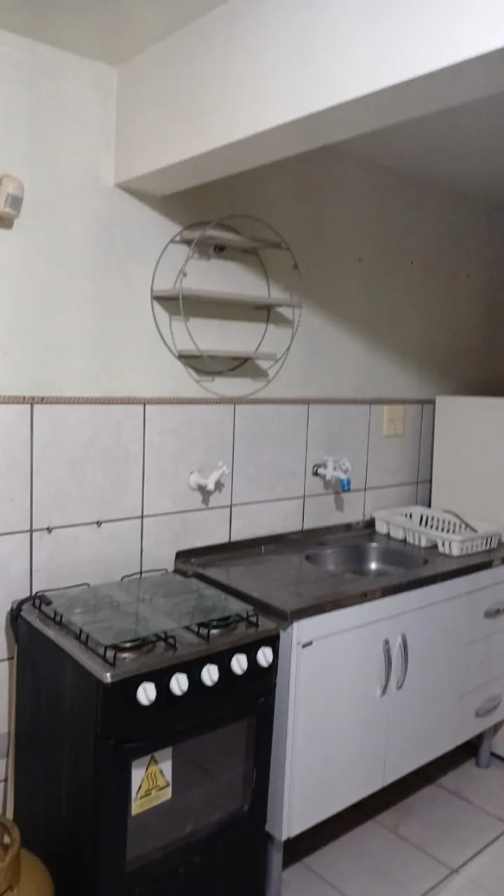 Alugo KITNET completa