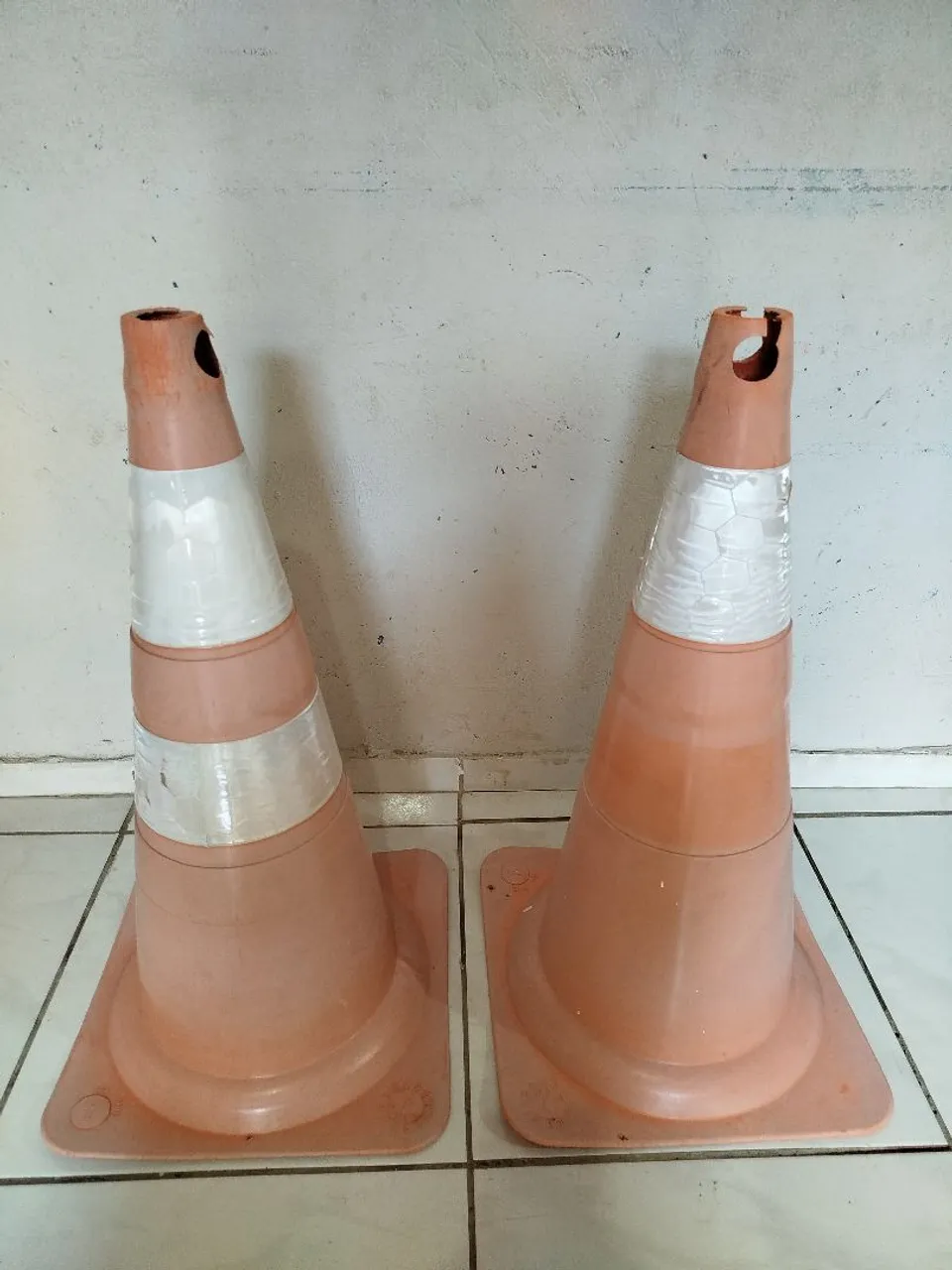 Cones de treinamento para atividades esportivas
