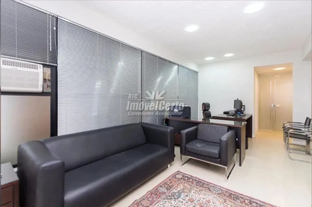 Salas Comerciais no Edifício Champagnat Premium, com 238m² Útil - Foto 5