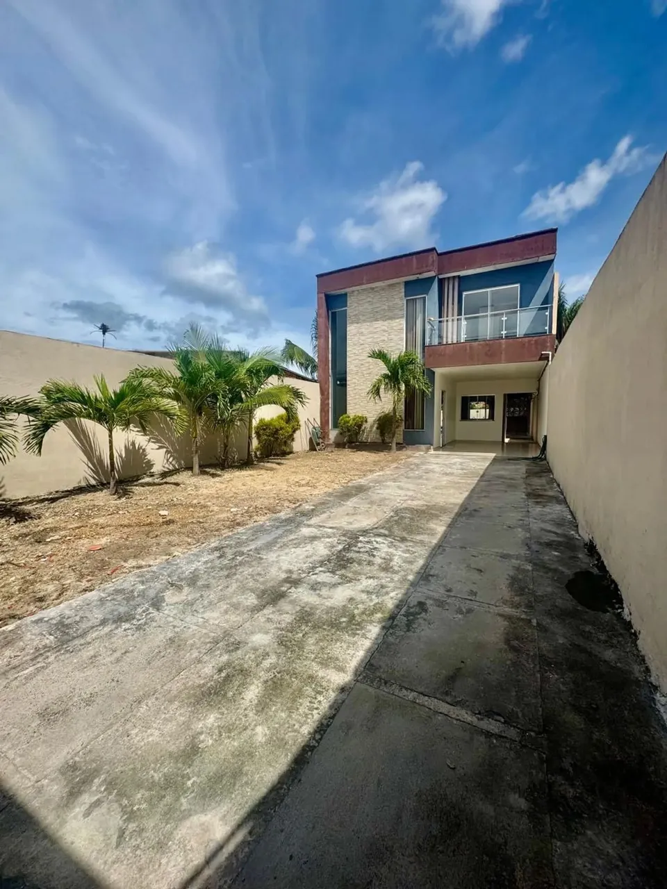 VENDA: Duplex com 4 Qrts. Cidadão 7 av. das flores