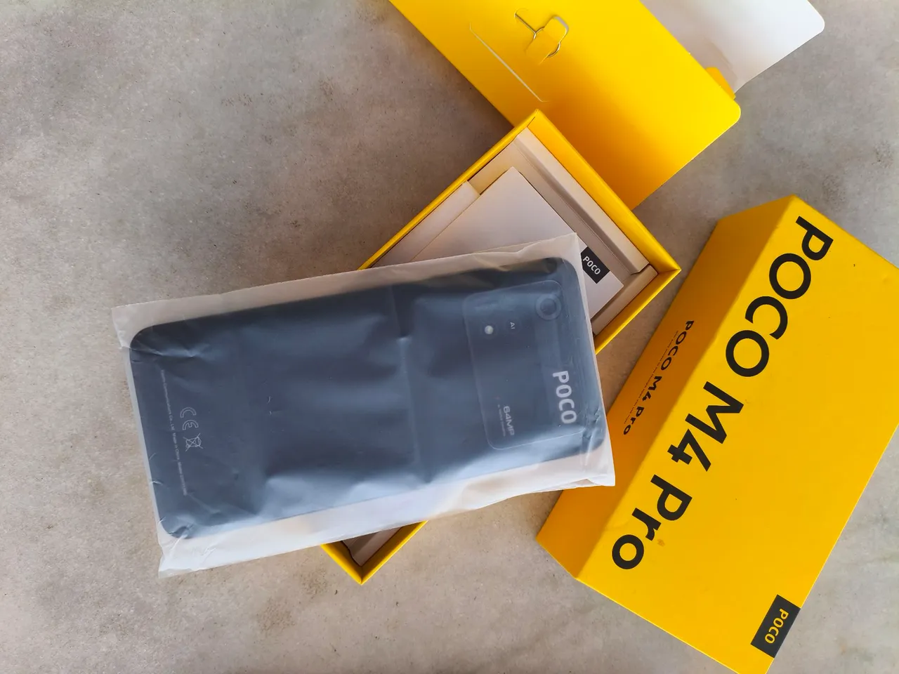 Smartphone Poço M4 pro