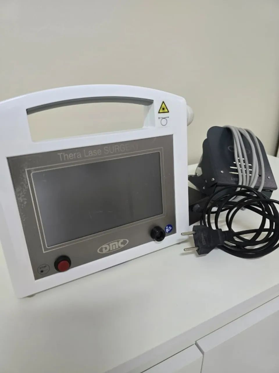 Thera Lase Surgery - DMC Laser Odontológico