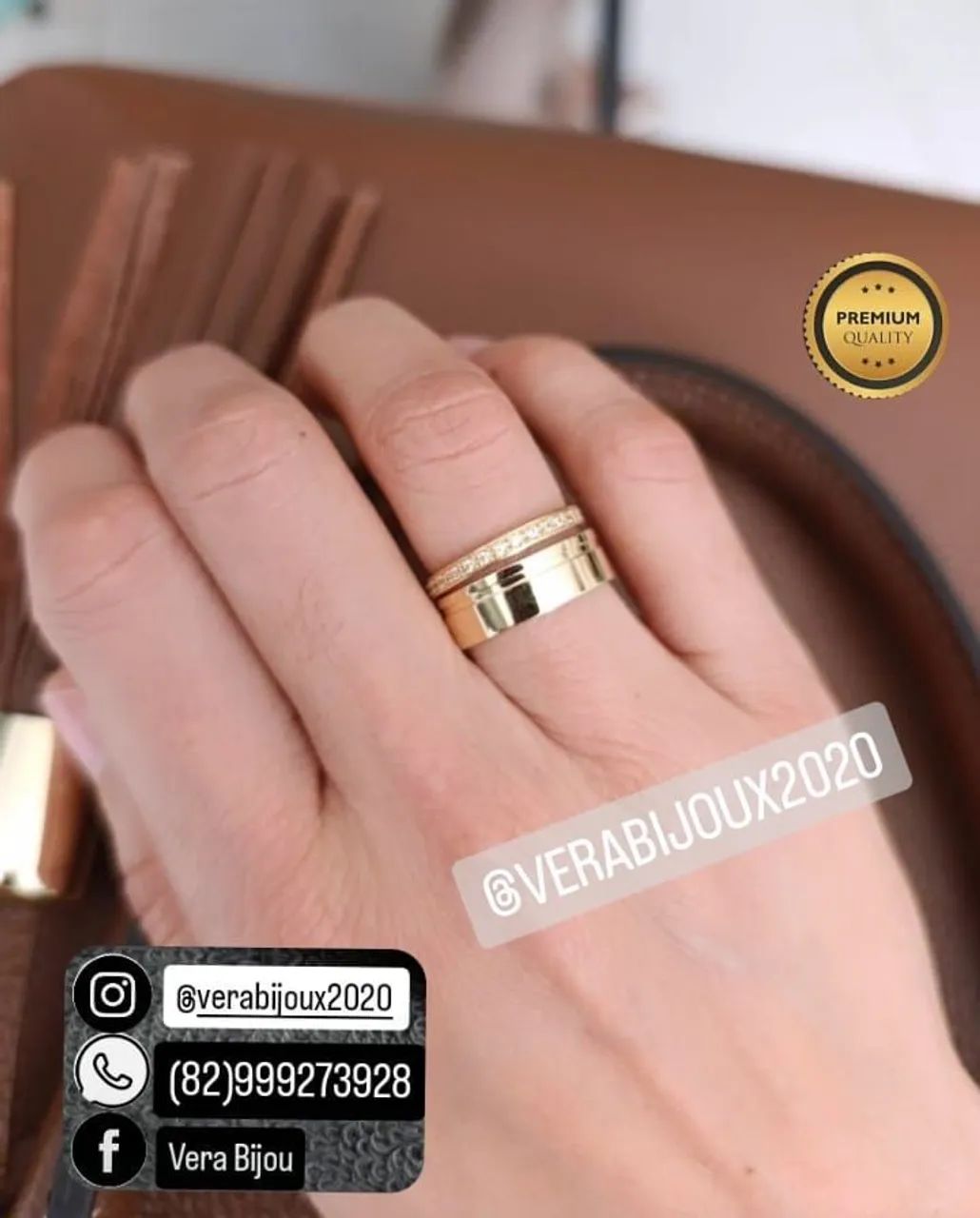 PAR DE ALIANÇAS PIGMENTADAS A OURO 18K 