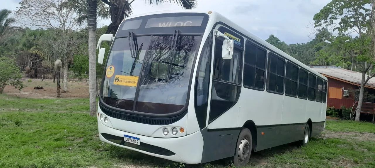 Ônibus  em ótimo estado - Foto 2
