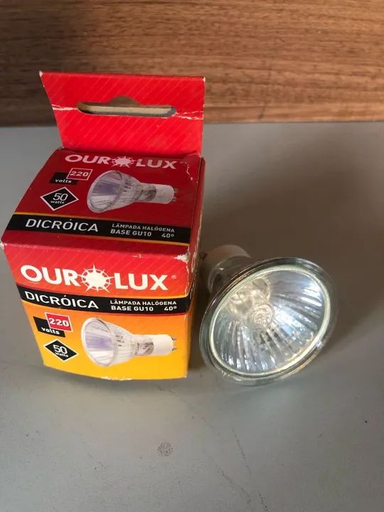 Lâmpada Halógena Dicroica GU10 Luz Amarela 50W Ourolux 220V - Ourolux - Foto 2