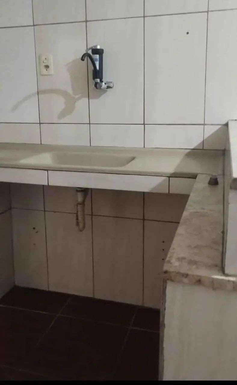 Aluga se uma casa em Bangu  - Foto 2