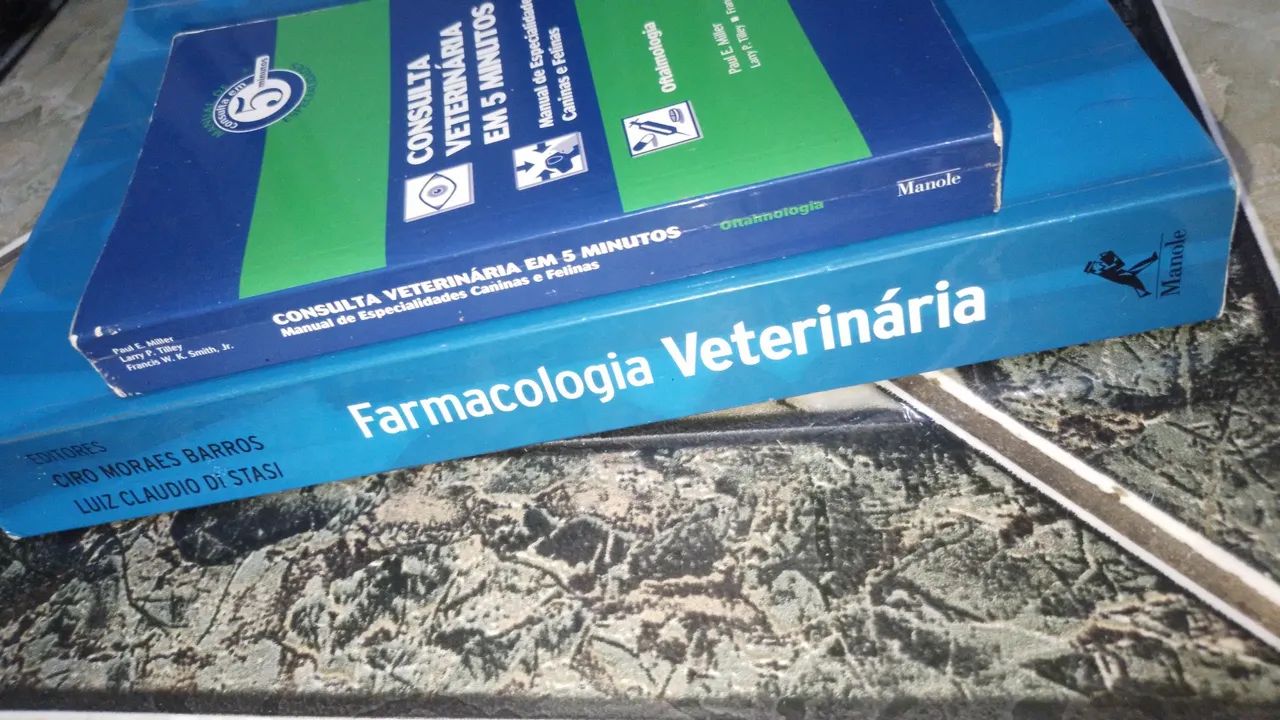 LIVROS DE  OFTALMOLOGIA MEDICINA VETERINÁRIA  - Foto 2