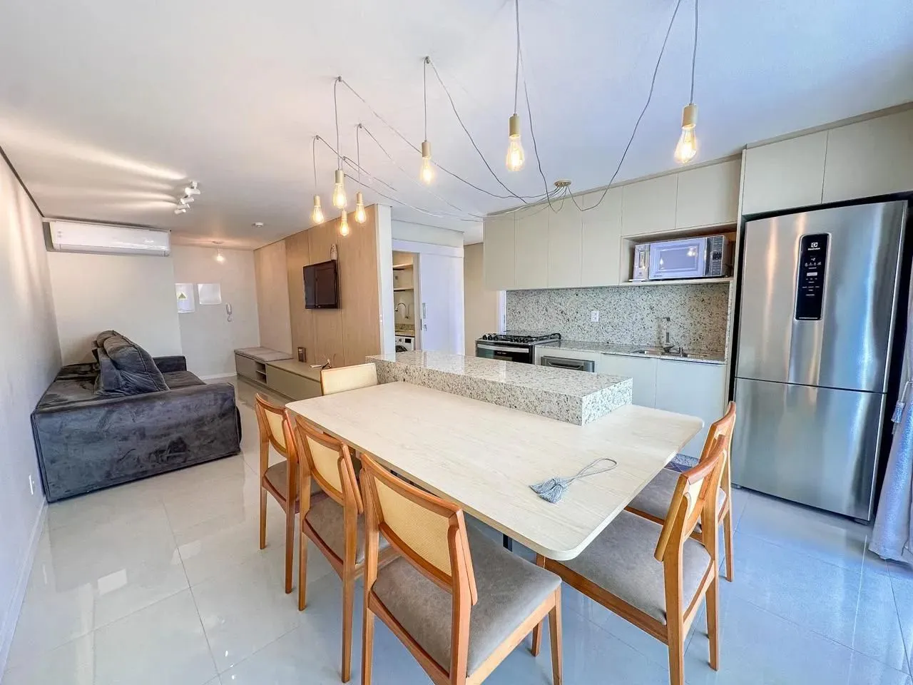 Apartamento com 3 dormitórios à venda, 104 m² por R$ 1.549.000,00 - Itacolomi - Balneário
