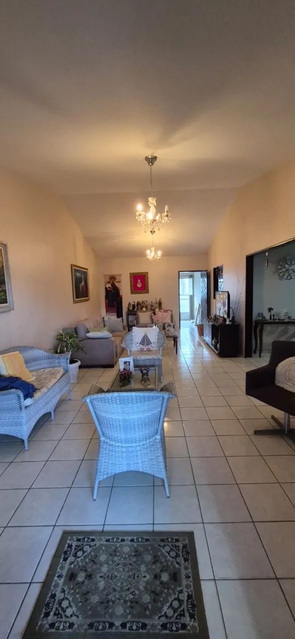 # Excekente Casa VENDIDO