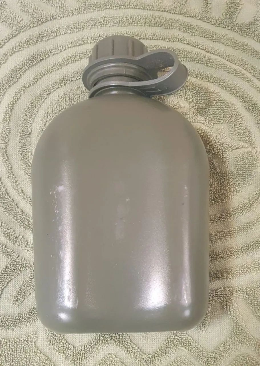 Cantil/Caneco Exército 