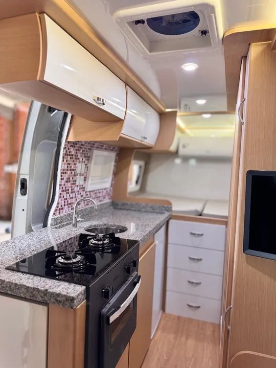 Motorhome - fabricacao  - Foto 3