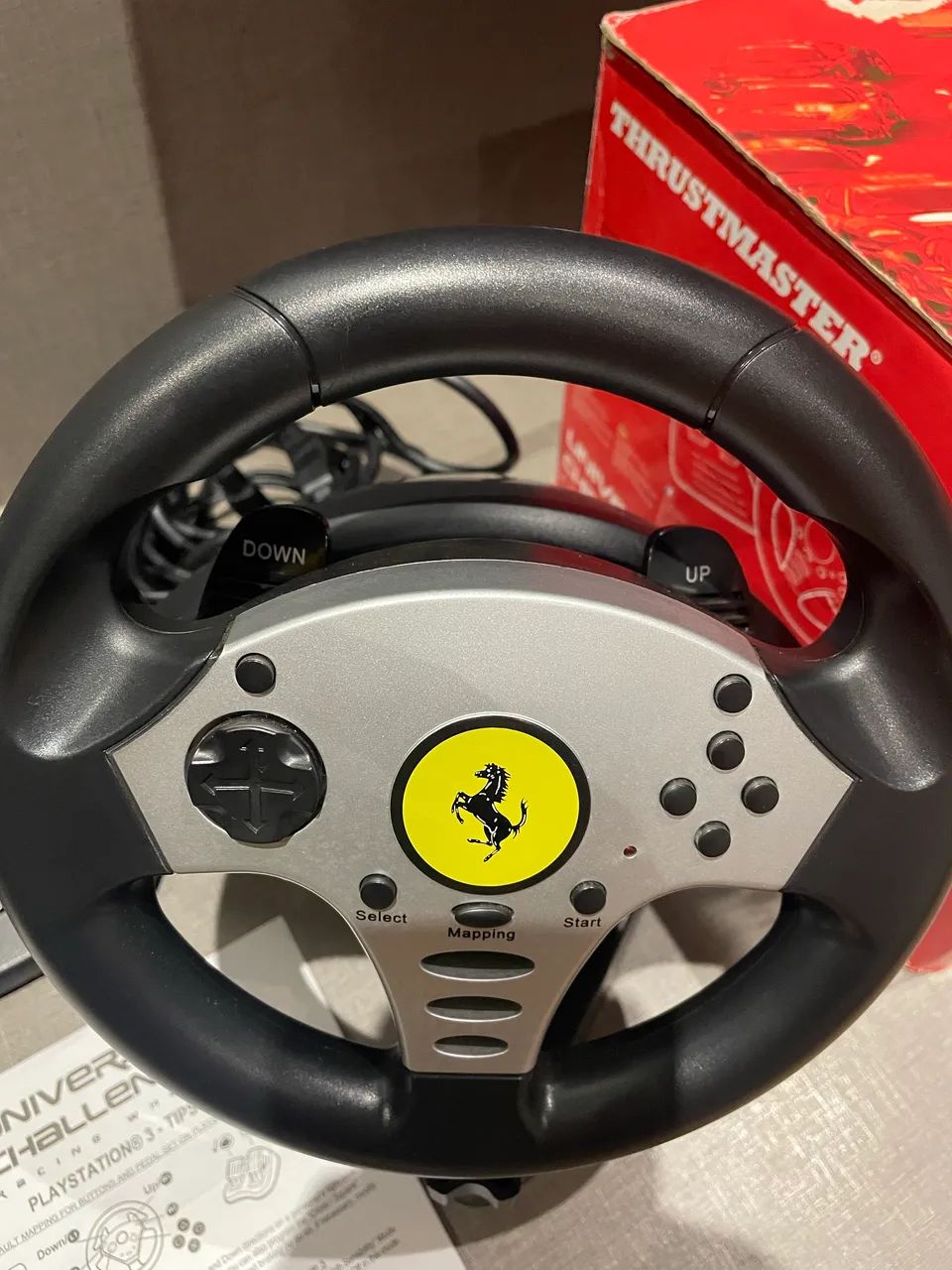Volante + pedal Thrustmaster Ferrari64318472428417121