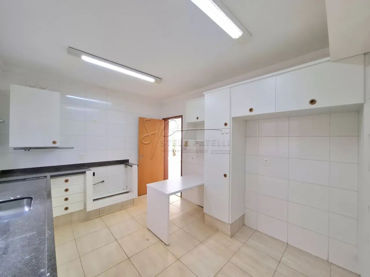 Casa sobrado de 218m² com 03 suítes para locação em condominio - Bonfim Paulista - Foto 4