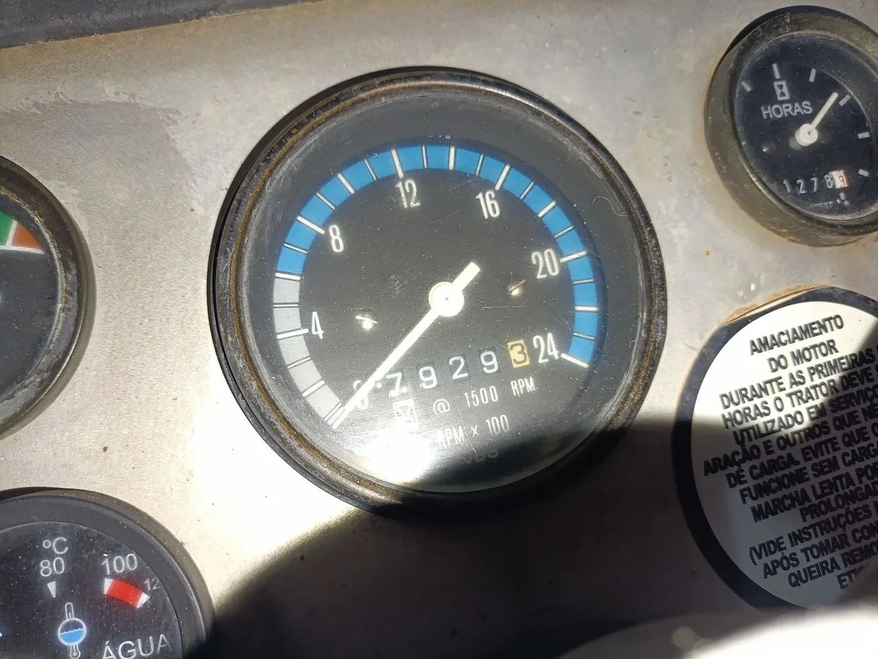 Trator Massey Ferguson 265 4x2 em Ariquemes  - Foto 6