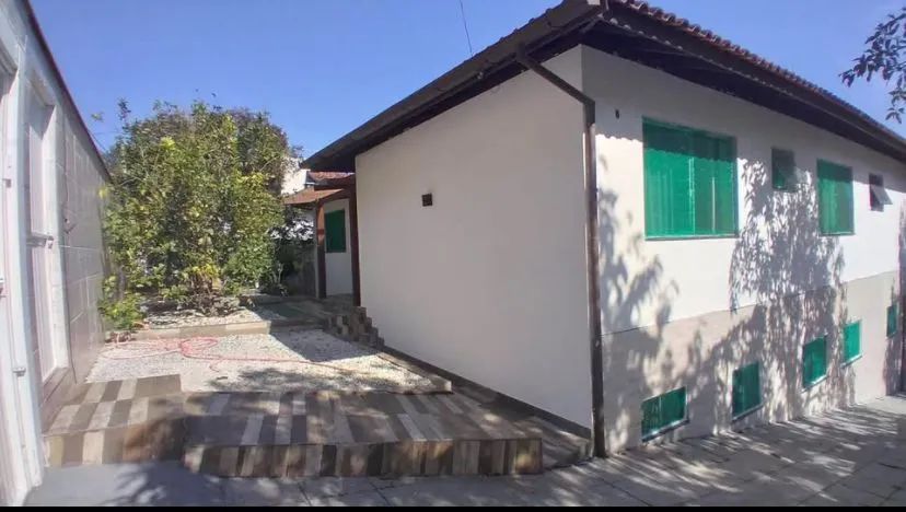 À venda | Oportunidade de Investimento, 350 m², 11 quartos e 6 vagas - Córrego Grande, em  - Foto 2